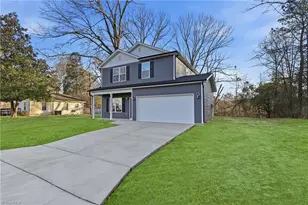 1007 E Barton St, Greensboro, NC 27407 - Photo 2