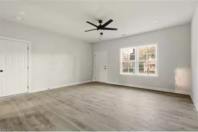 1007 E Barton Street, Greensboro, NC 27407 - Photo 10