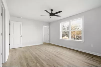 1007 E Barton Street, Greensboro, NC 27407 - Photo 18