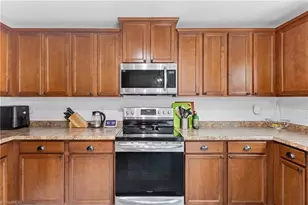 3869 Field Sedge Dr, Winston-Salem, NC 27107 - Photo 14