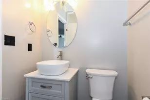 4239 Fairwood Dr, Greensboro, NC 27406 - Photo 28