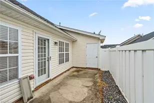 1366 Bayswater Dr, High Point, NC 27265 - Photo 26