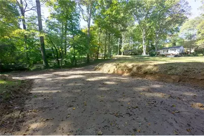 1039 Huntingdon Road, Winston-Salem, NC 27104 - Photo 40