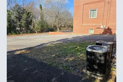 112 S Main Street, Reidsville, NC 27320 - Photo 22