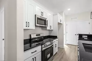 713 New Jersey Ave, Burlington, NC 27217 - Photo 8