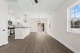 713 New Jersey Ave, Burlington, NC 27217 - Photo 4