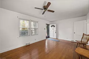 615 Corona St, Winston-Salem, NC 27103 - Photo 6