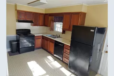 615 Corona Street, Winston-Salem, NC 27103 - Photo 10
