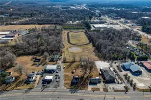 148 E Meadow Rd, Eden, NC 27288 - Photo 34