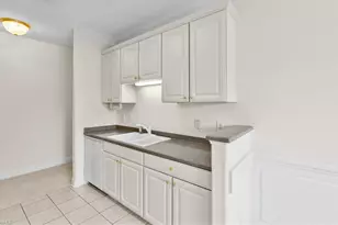 524 College Rd, Greensboro, NC 27410 - Photo 8