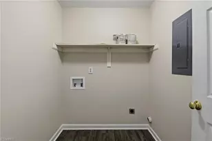 7129 Friendly Ave, Greensboro, NC 27410 - Photo 26