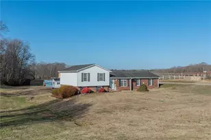 2011 Lamb Rd, Lexington, NC 27295 - Photo 34