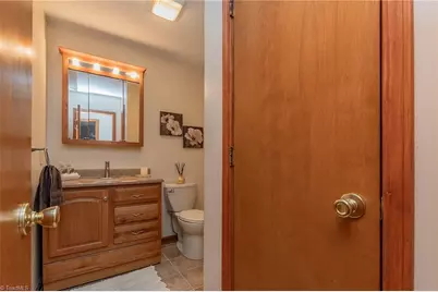 2011 Lamb Road, Lexington, NC 27295 - Photo 14