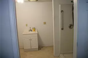 401 Morgan Rd, Eden, NC 27288 - Photo 8