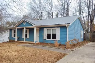 528 Apple Ridge Rd, Greensboro, NC 27406 - Photo 2