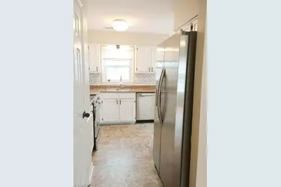 528 Apple Ridge Road, Greensboro, NC 27406 - Photo 8