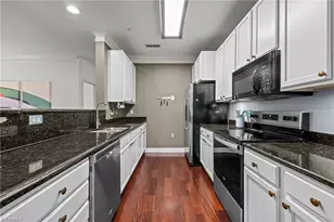 108 Sunset Cir, Greensboro, NC 27408 - Photo 8