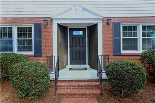 1410 Fernwood Dr, High Point, NC 27262 - Photo 6