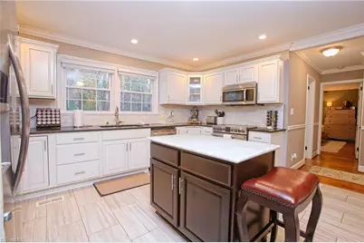 1410 Fernwood Drive, High Point, NC 27262 - Photo 12