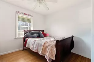 1811 Yarbrough Dr, Greensboro, NC 27405 - Photo 22