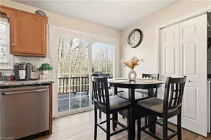 1811 Yarbrough Dr, Greensboro, NC 27405 - Photo 10