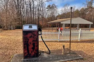 2924 Swallow Rd, Reidsville, NC 27320 - Photo 34