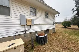 731 Pallie Watlington Rd, Yanceyville, NC 27379 - Photo 24