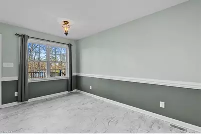 805 Poplar Street, Reidsville, NC 27320 - Photo 12