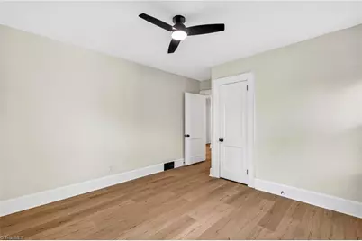 3812 Walker Avenue, Greensboro, NC 27403 - Photo 24