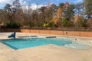 1522 Oakbluffs Dr, Colfax, NC 27235 - Photo 24