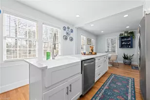 1319 Seminole Dr, Greensboro, NC 27408 - Photo 6