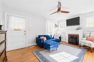 1319 Seminole Dr, Greensboro, NC 27408 - Photo 12