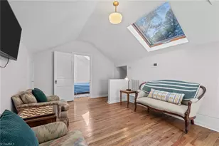 1319 Seminole Dr, Greensboro, NC 27408 - Photo 30