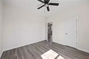 704 North St, Graham, NC 27253 - Photo 20