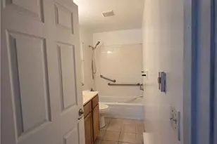 1500 Autumn Dr, Greensboro, NC 27405 - Photo 8