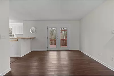 2017 Priya Street, Thomasville, NC 27360 - Photo 4