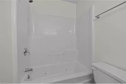 2017 Priya Street, Thomasville, NC 27360 - Photo 20