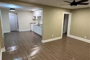 609 Phillips St, Burlington, NC 27217 - Photo 8