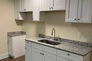 609 Phillips St, Burlington, NC 27217 - Photo 10