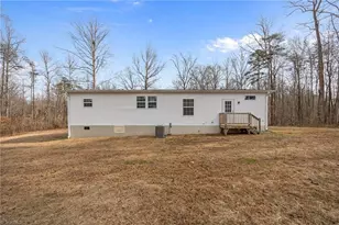 3309 E Calloway Dr, Haw River, NC 27258 - Photo 28