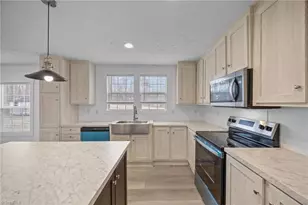 3309 E Calloway Dr, Haw River, NC 27258 - Photo 4