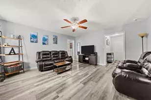 6533 Applewhite Rd, Fayetteville, NC 28304 - Photo 10