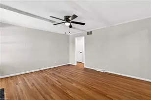 2204 Dulaire Rd, Greensboro, NC 27407 - Photo 34