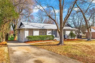 2204 Dulaire Rd, Greensboro, NC 27407 - Photo 4