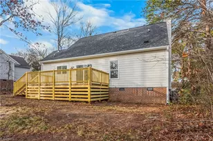 976 Chatfield Dr, Jamestown, NC 27282 - Photo 32