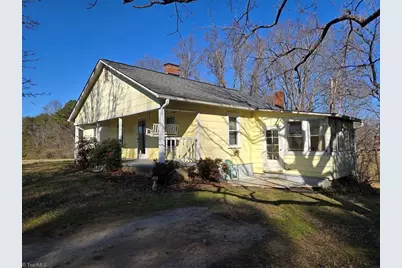 2790 Mountain View Church Road, King, NC 27021 - Photo 4