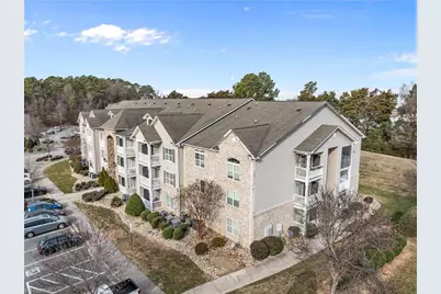 7102 W Friendly Avenue #304, Greensboro, NC 27410 - Photo 1
