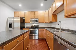 7102 W Friendly Ave, Greensboro, NC 27410 - Photo 6