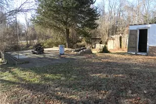 1813 Ontario St, Greensboro, NC 27403 - Photo 10