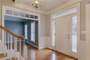 5130 Laurel View Dr, Winston-Salem, NC 27104 - Photo 4